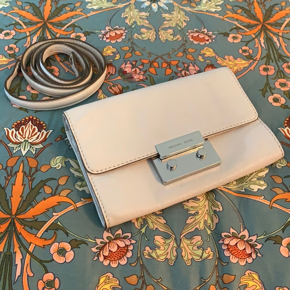 Michael Kors Clutch